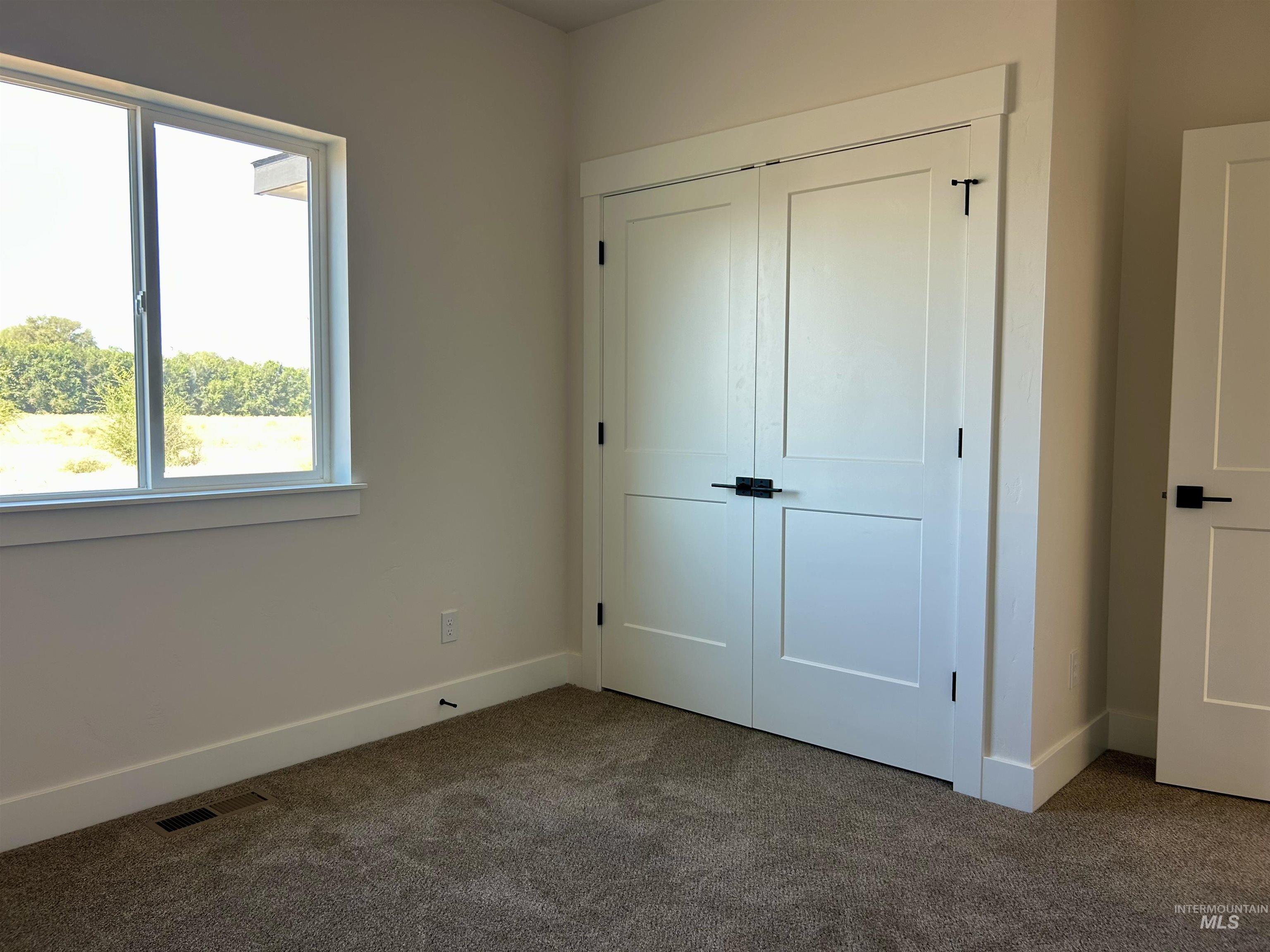 945 North 15th Street Payette, ID 83661 - Photo 11 of 18