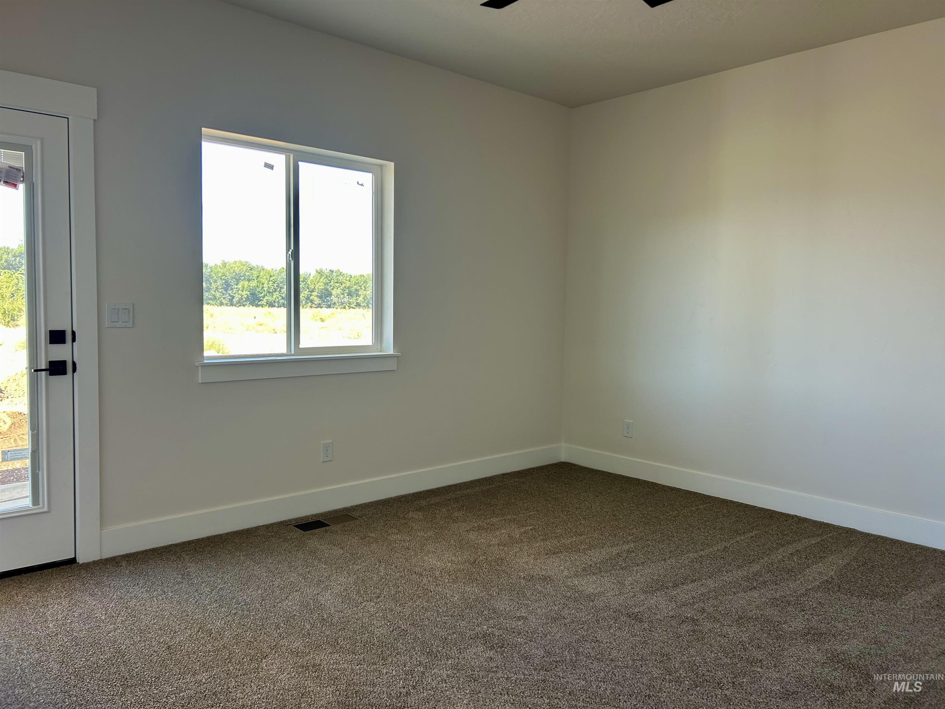 945 North 15th Street Payette, ID 83661 - Photo 12 of 18