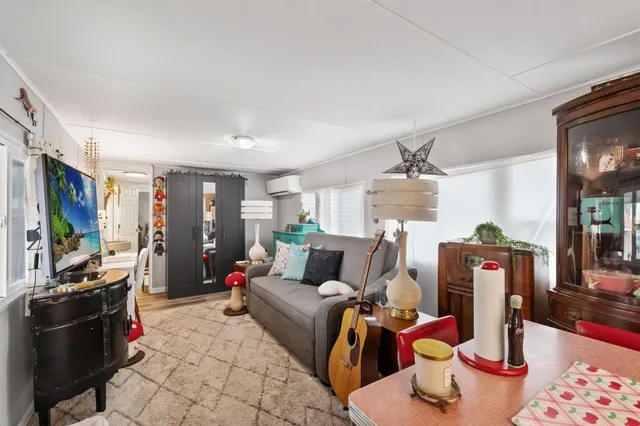 $75,000 | 1941 North Golden State Boulevard, Unit 50, Fresno, CA 93705