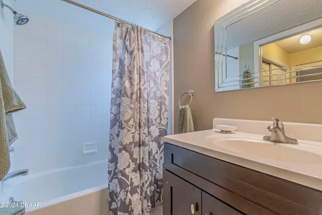 $3,000 | 6236 Clover Bend Drive, Port Orange, FL 32127