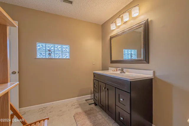 $3,000 | 6236 Clover Bend Drive, Port Orange, FL 32127