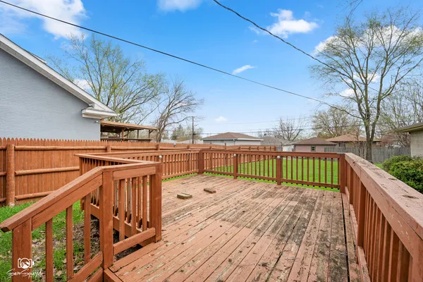 $235,000 | 216 Emery Street, Joliet, IL 60436