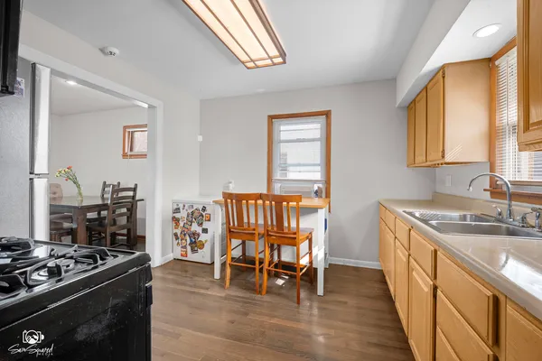 $235,000 | 216 Emery Street, Joliet, IL 60436