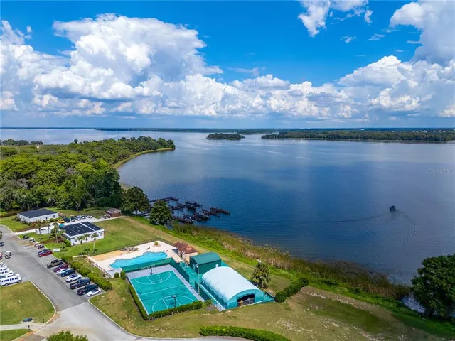 $347,400 | 26841 Bella Vista Drive, Howey-in-the-Hills, FL 34737