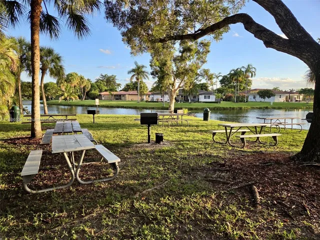 a view of a golf course