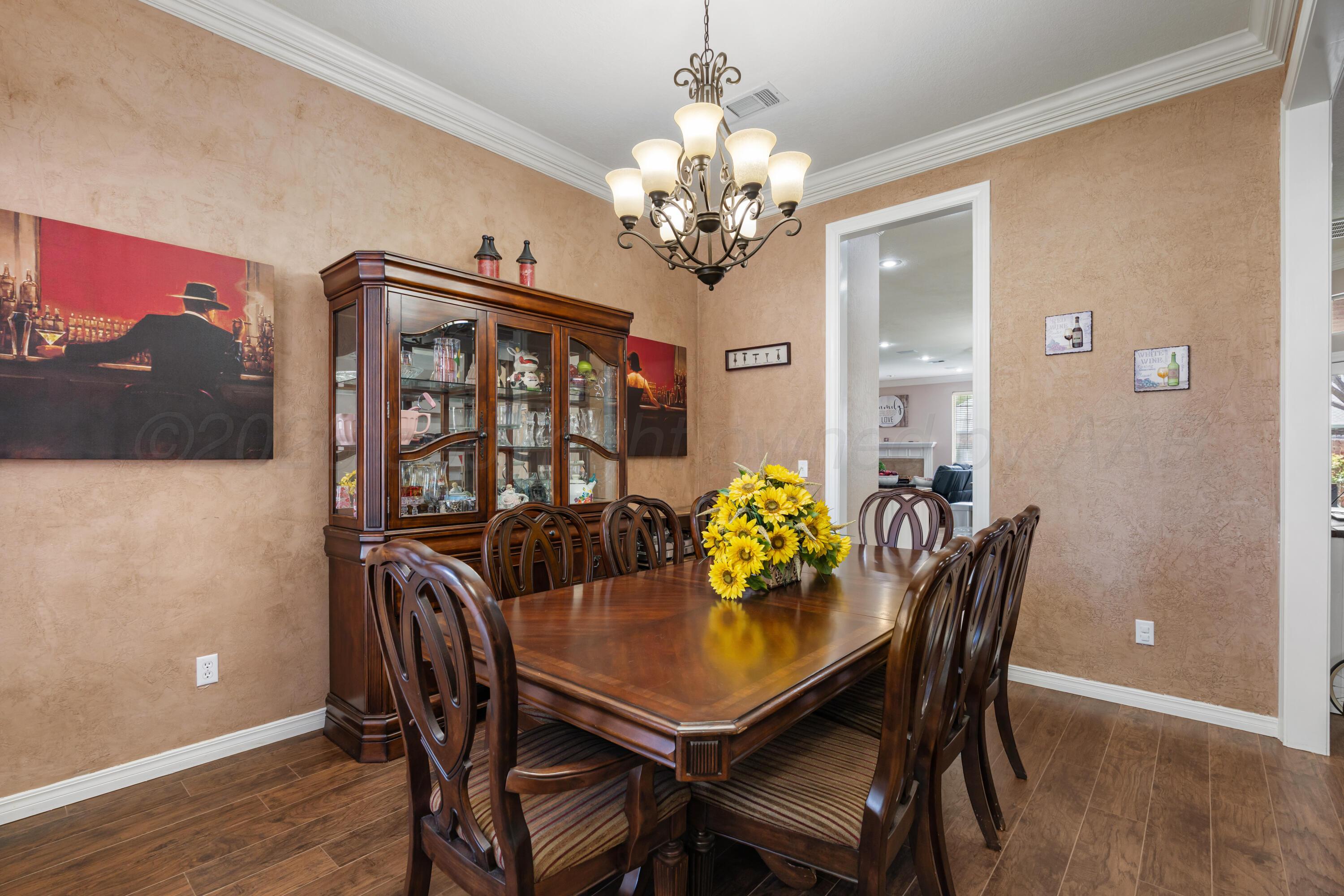 7101 Rochelle Lane Amarillo, TX 79109 - Photo 6 of 41 7107 Rochelle-18