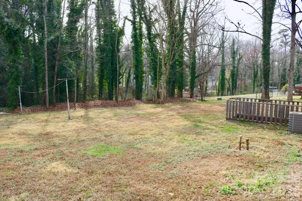 $260,000 | 2280 19th Avenue Northeast, Hickory, NC 28601