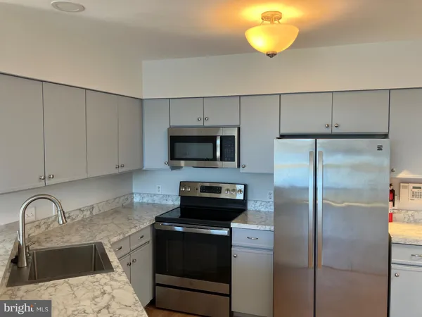 $3,700 | 11152 Harbor Court, Reston, VA 20191