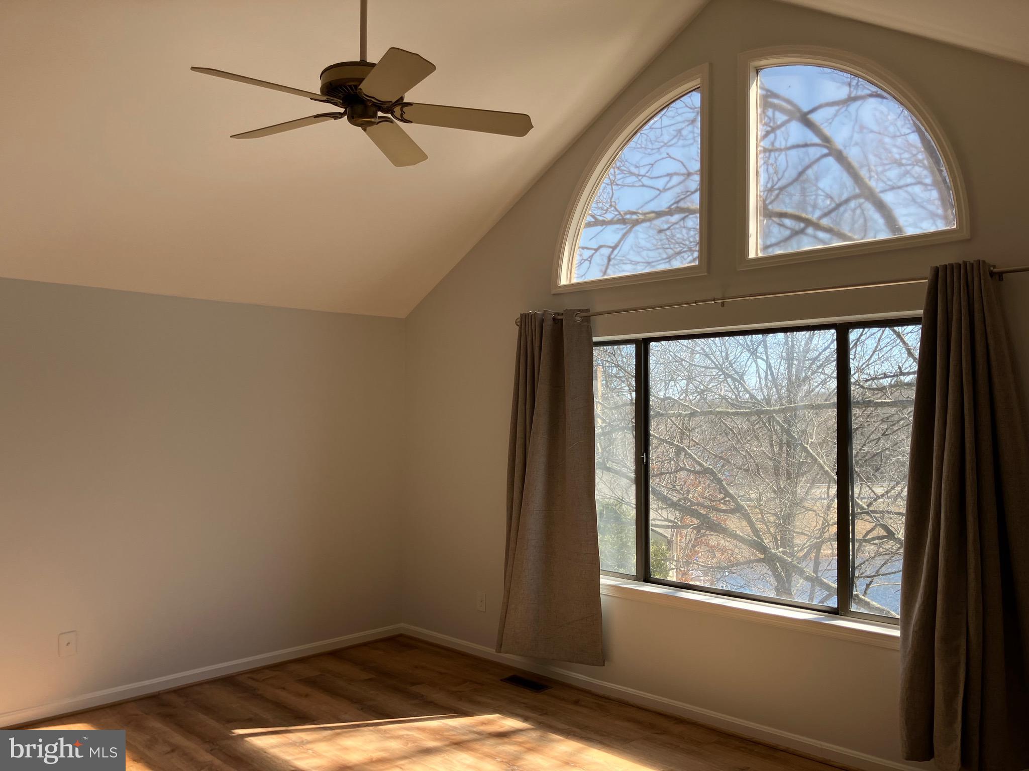 11152 Harbor Court Reston, VA 20191 - Photo 9 of 24