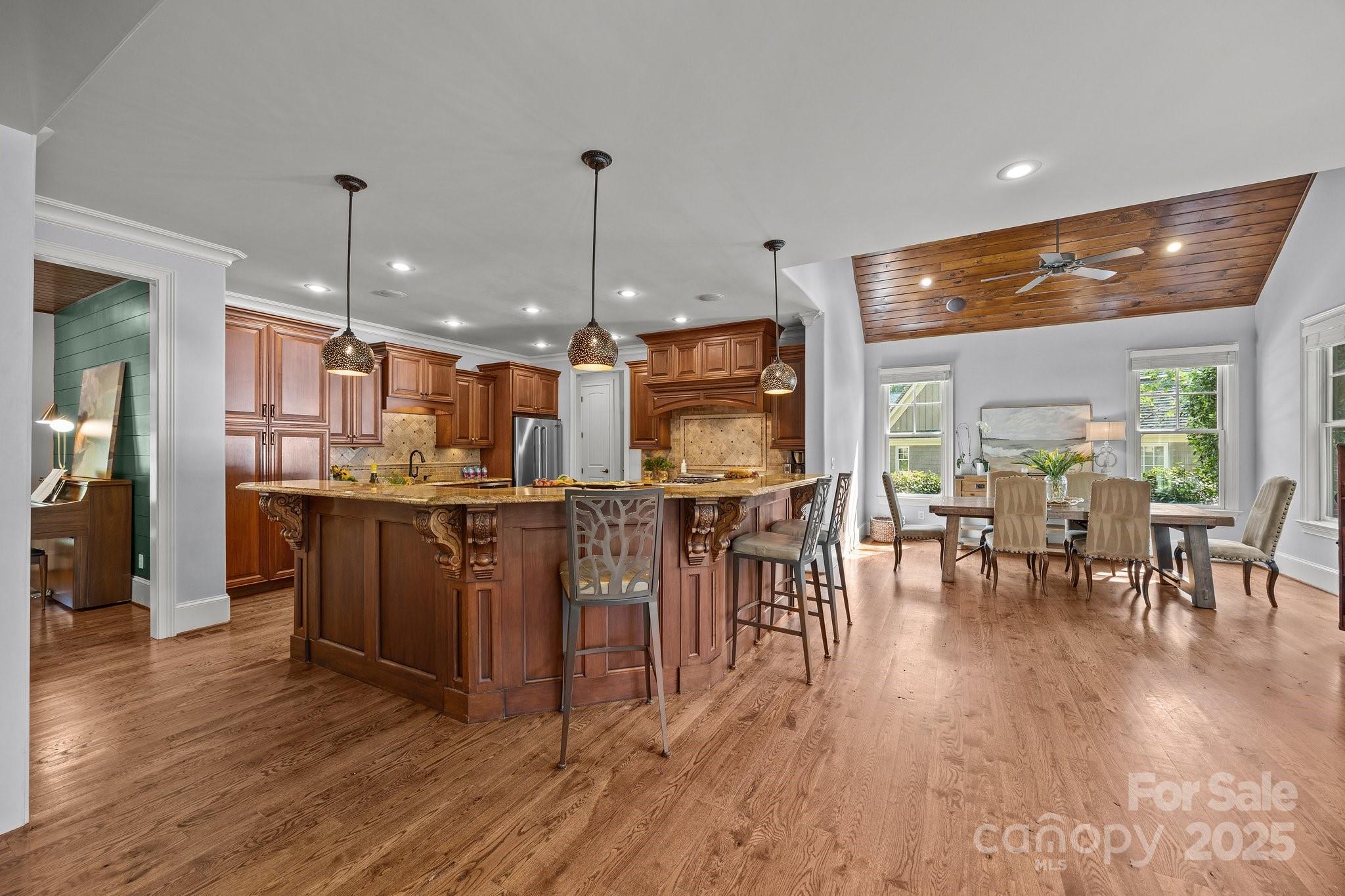 21305 Sandy Cove Road Cornelius, NC 28031 - Photo 16 of 48 Gallery Image 16