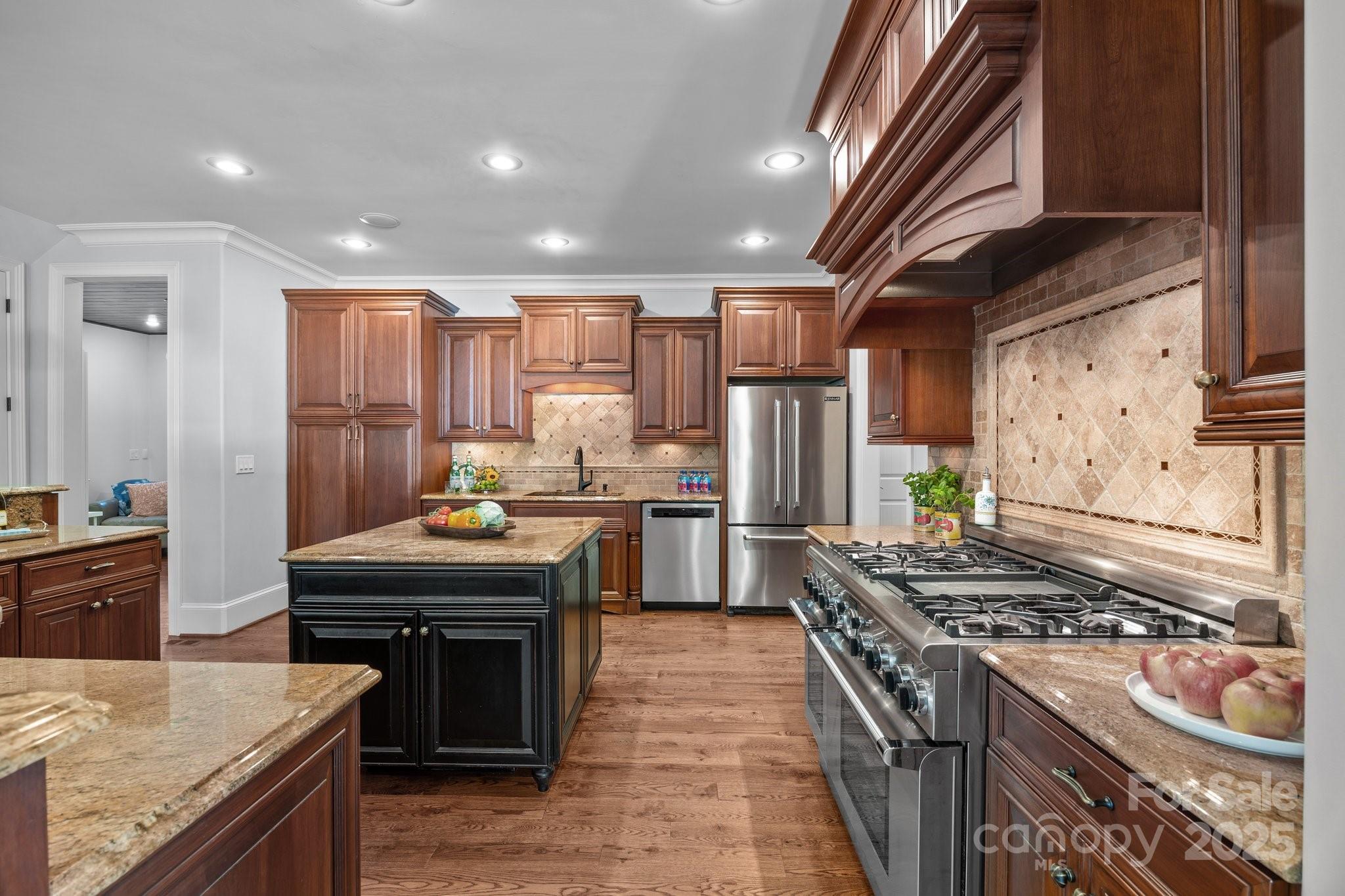 21305 Sandy Cove Road Cornelius, NC 28031 - Photo 17 of 48 Gallery Image 17