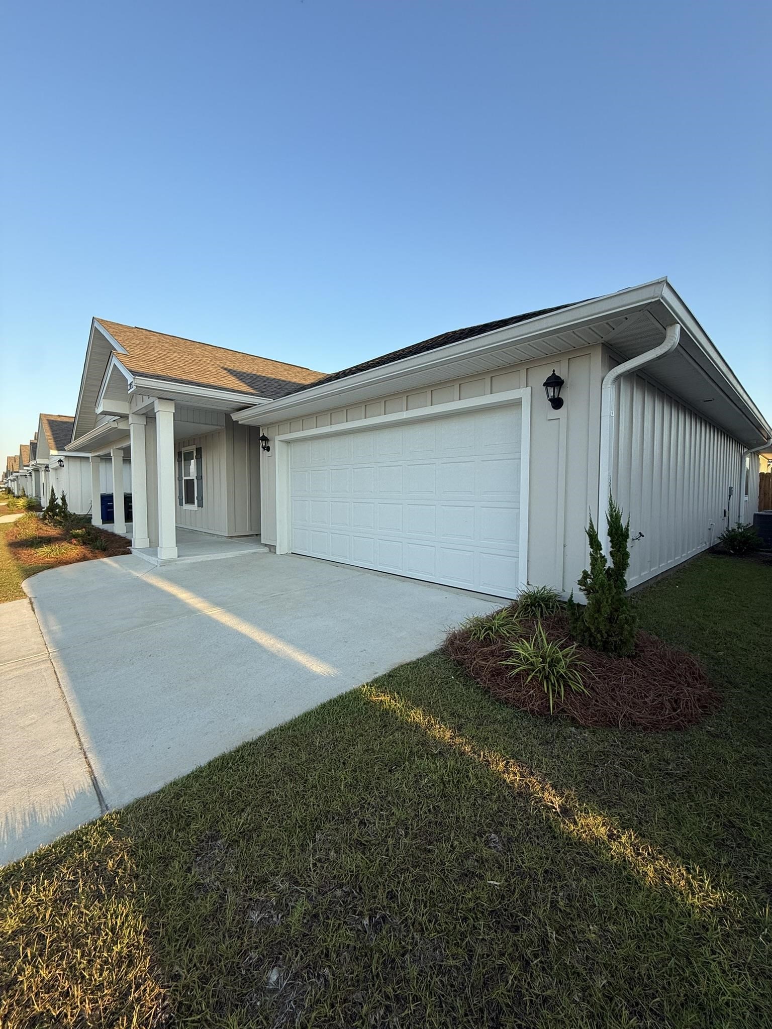 22052 Aleutian Avenue Foley, AL 36535 - Photo 5 of 26 Front Of Structure