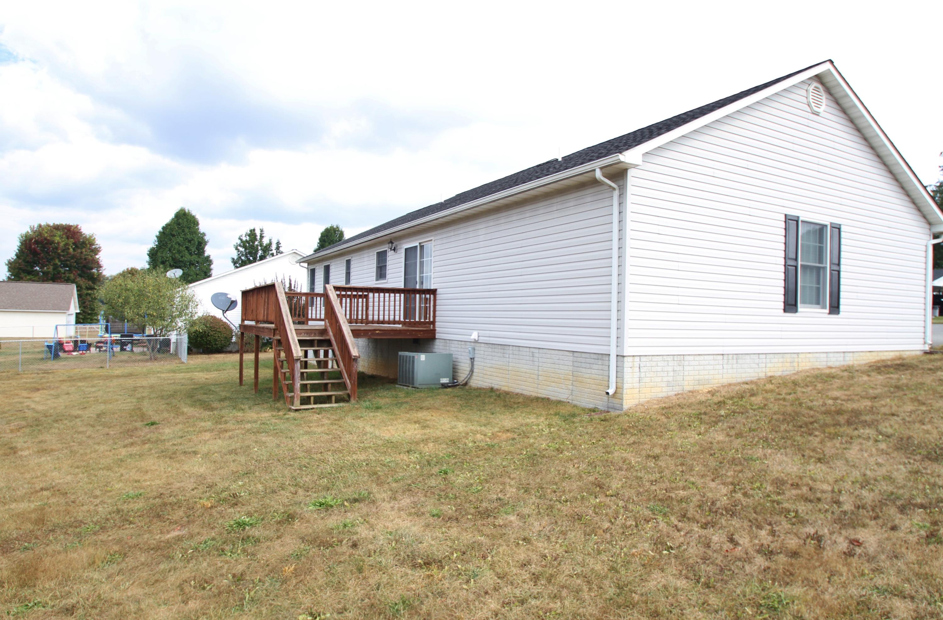 187 East Bailey Road Lewisburg, WV 24901 - Photo 4 of 35 Gallery Image 4