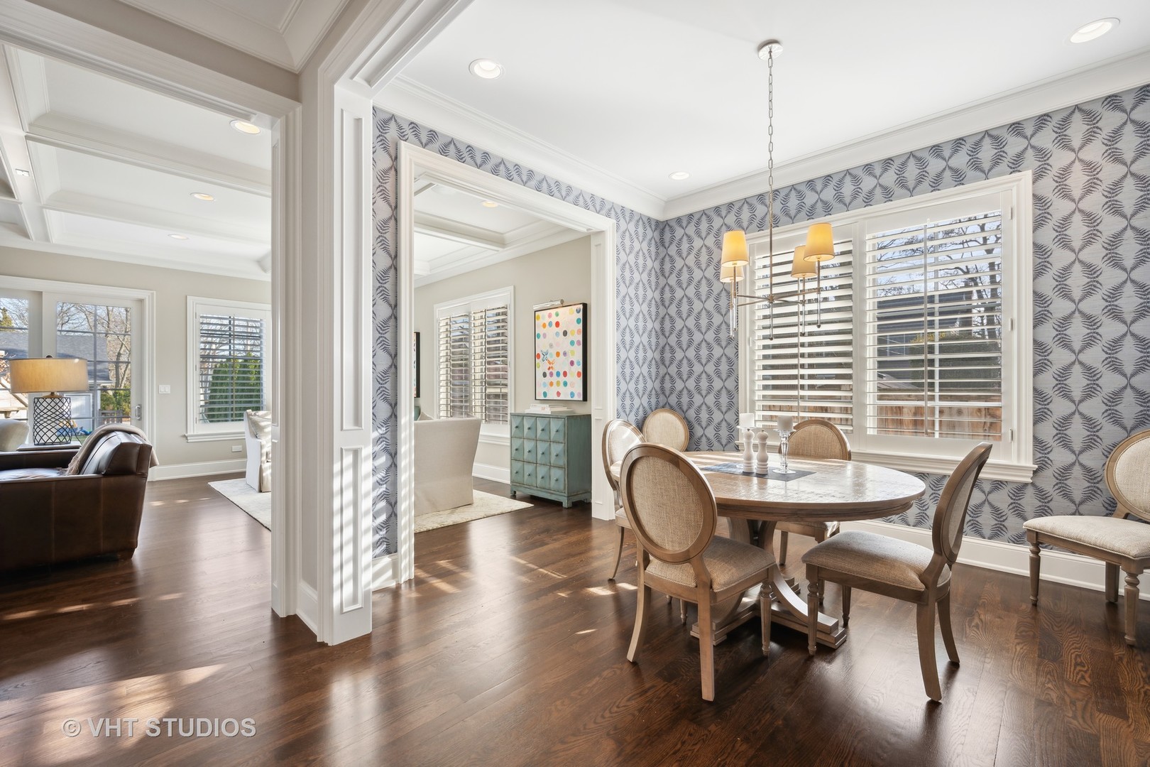 814 17th Street Wilmette, IL 60091 - Photo 13 of 51 a view of a livingroom with furniture and a window