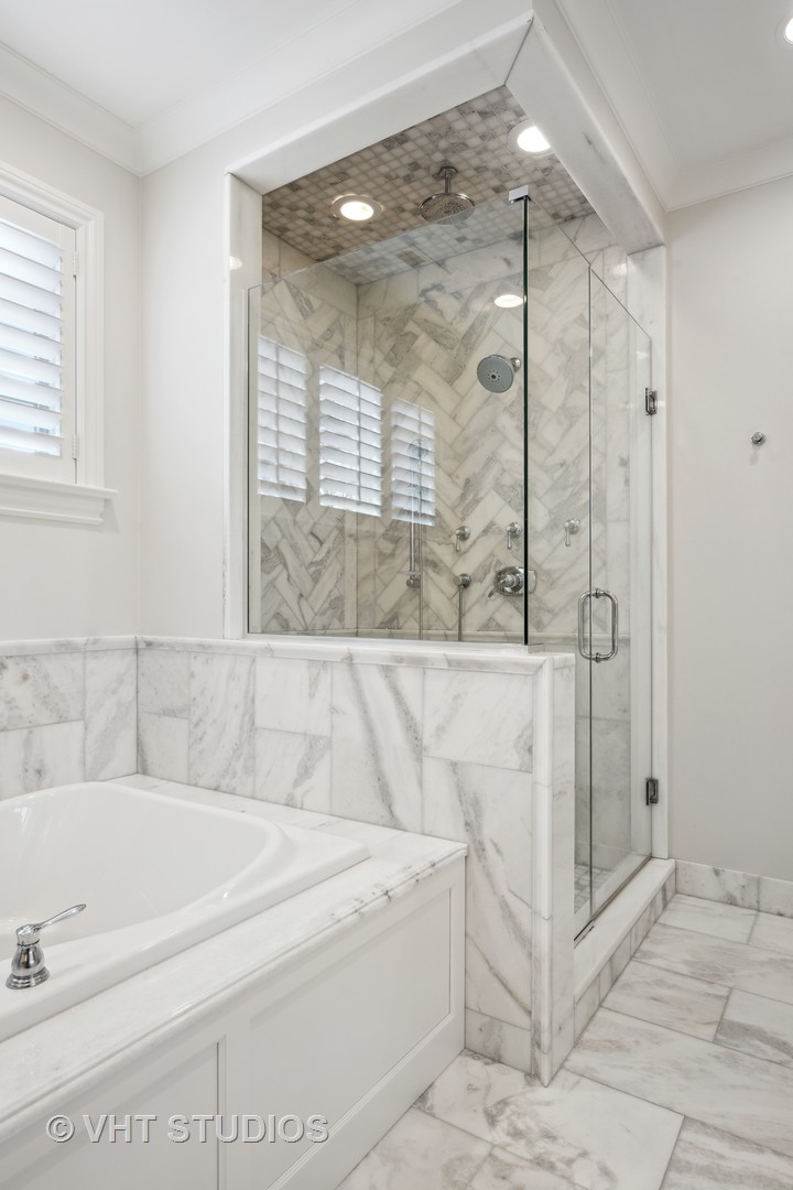 814 17th Street Wilmette, IL 60091 - Photo 23 of 51 a bathroom with a bathtub and shower