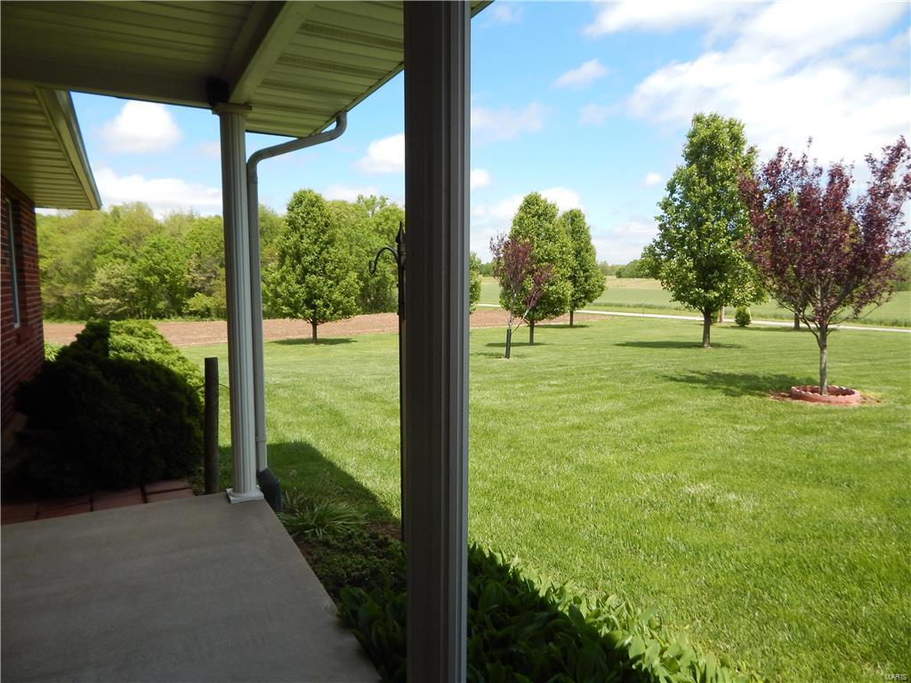 2957 Grant Road Fults, IL 62244 - Photo 22 of 31