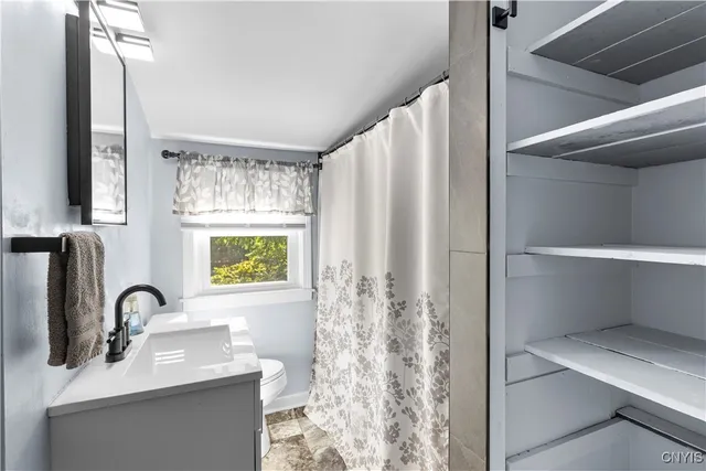 $2,500 | 105 Cooper Avenue, Whitestown, NY 13495