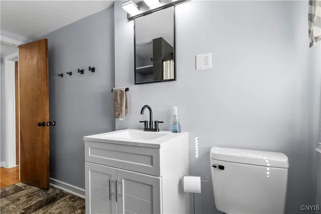 $2,500 | 105 Cooper Avenue, Whitestown, NY 13495