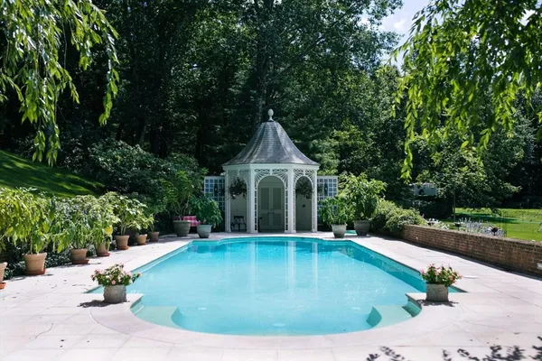 $6,500,000 | 429 Summer Street, Westwood, MA 02090