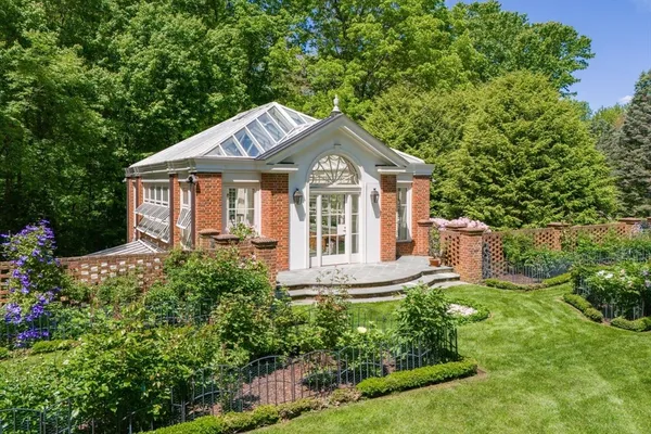$6,500,000 | 429 Summer Street, Westwood, MA 02090
