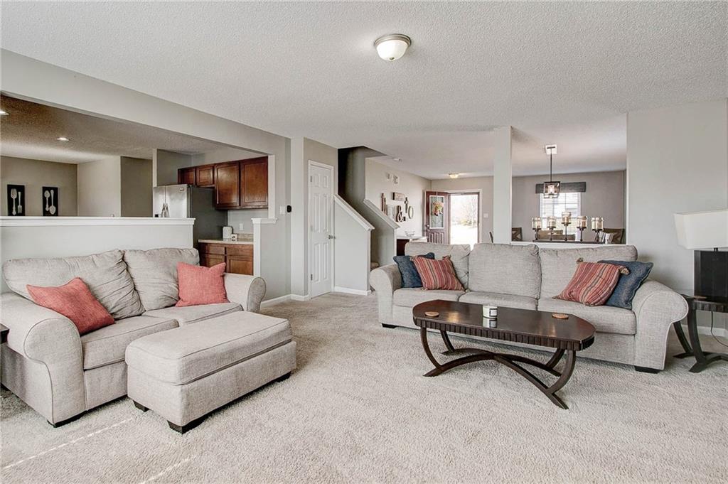 9841 Blue Ridge Way Indianapolis, IN 46234 - Photo 5 of 32