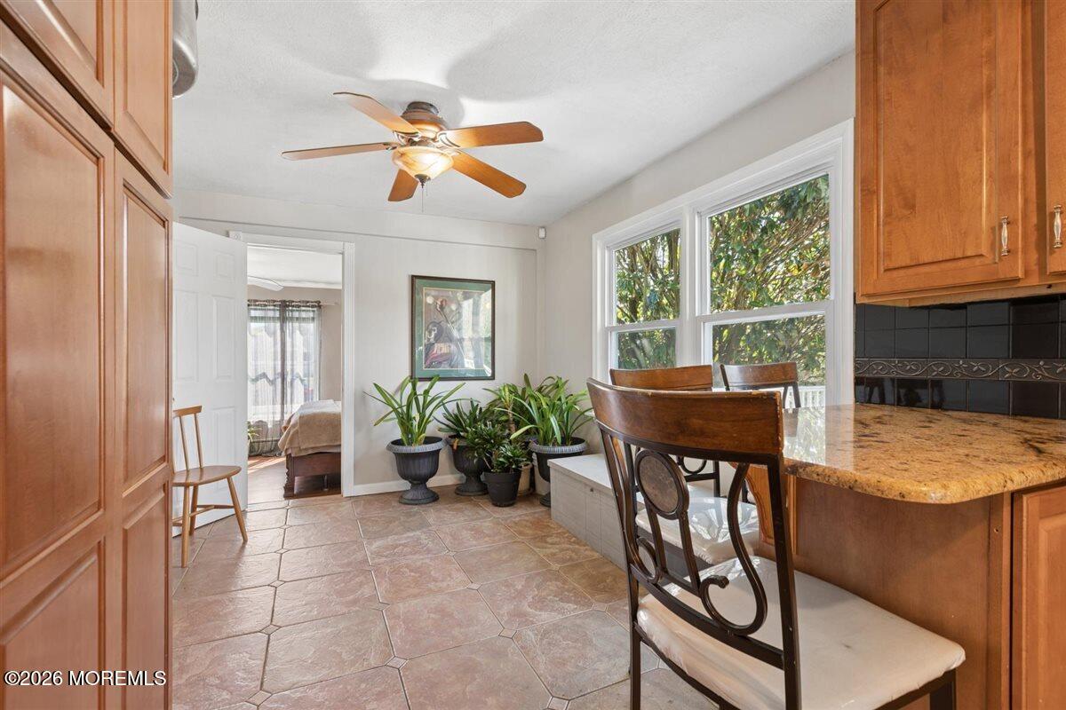 436 Cook Road Jackson, NJ 08527 - Photo 11 of 42 Large space for additional table