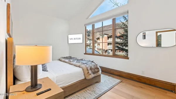 $1,000 | 132 West Meadow Drive, Vail, CO 81657