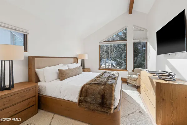 $1,000 | 132 West Meadow Drive, Vail, CO 81657