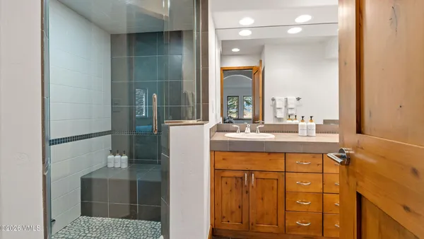 $1,000 | 132 West Meadow Drive, Vail, CO 81657