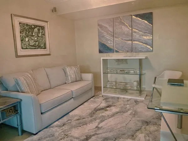 $9,500 | 3720 South Ocean Boulevard, Unit 301B, Highland Beach, FL 33487