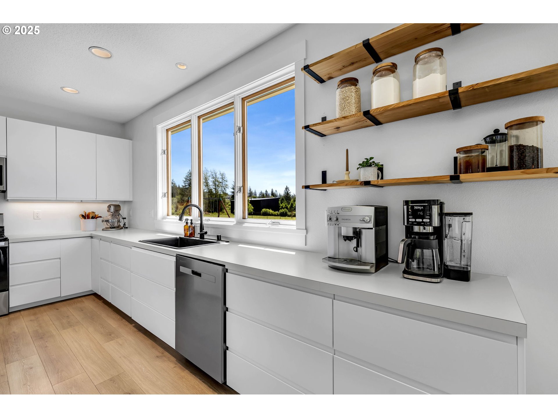 26815 Northeast Yacolt Road Yacolt, WA 98675 - Photo 12 of 48 Gallery Image 12