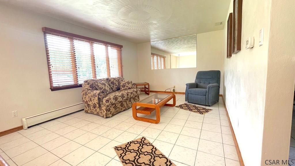 200 R Blue Diamond Street Johnstown, PA 15902 - Photo 3 of 28