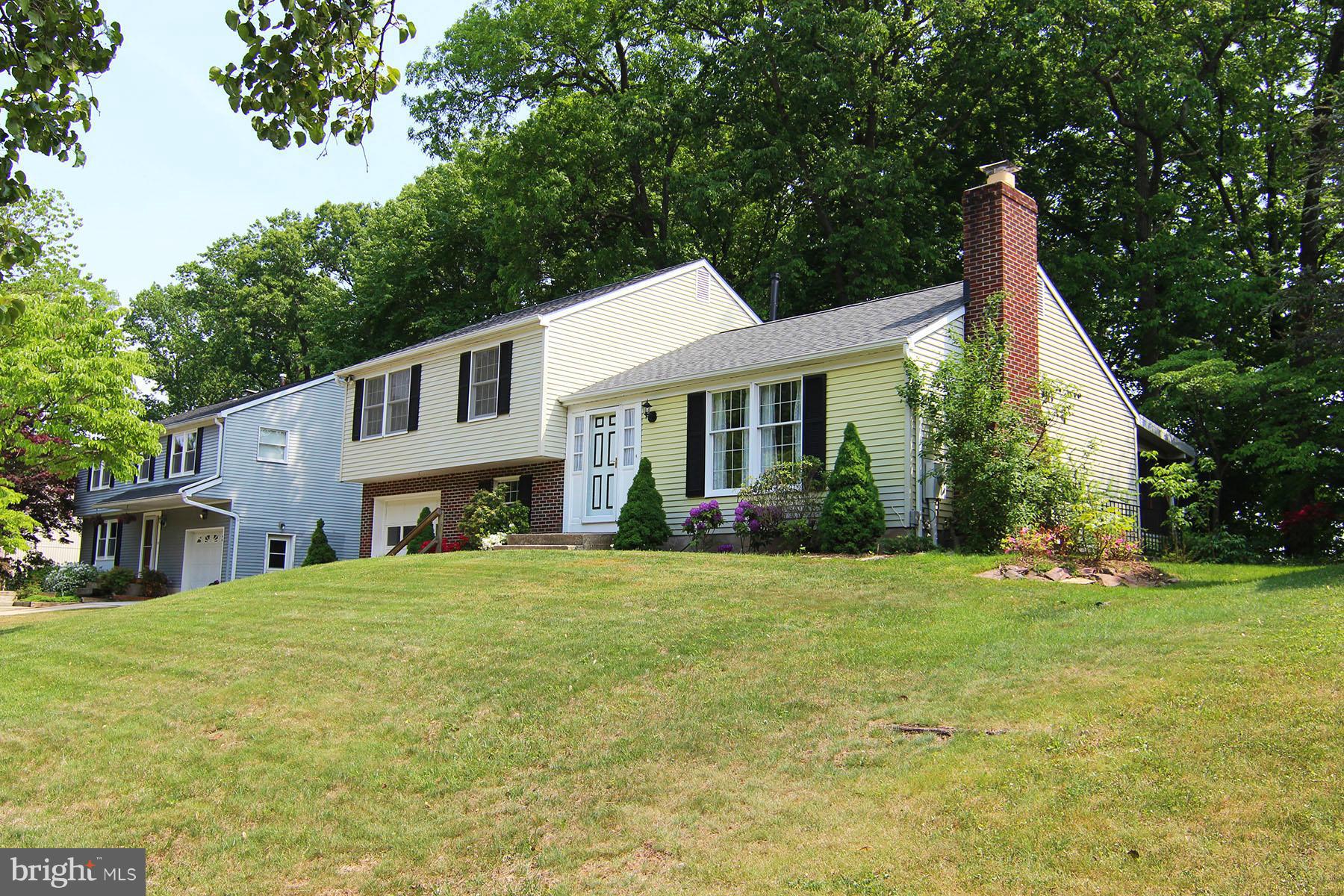 10873 Sandringham Road Cockeysville, MD 21030 - Photo 19 of 30 Exterior (Front)