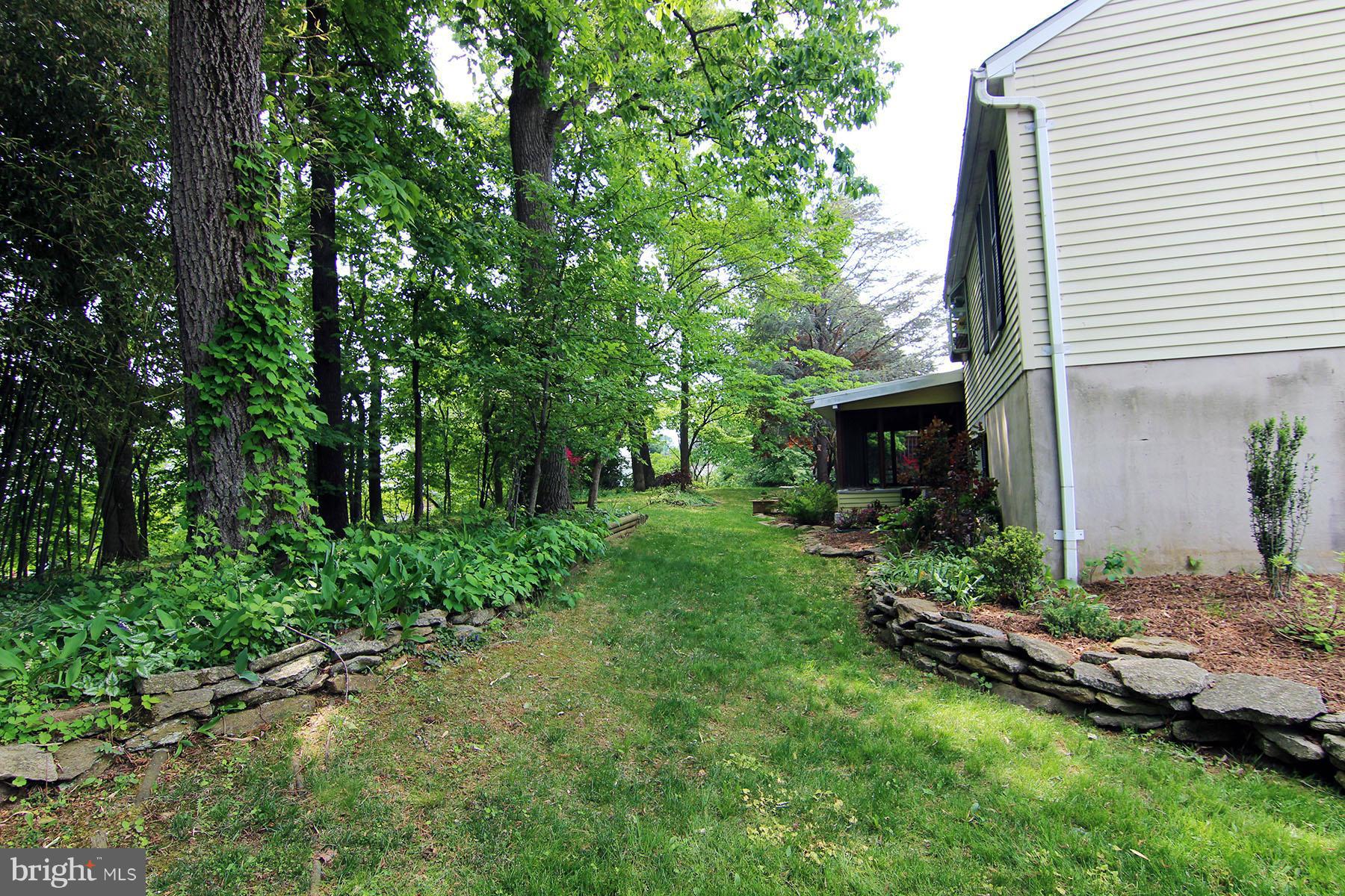 10873 Sandringham Road Cockeysville, MD 21030 - Photo 20 of 30 Exterior (General)