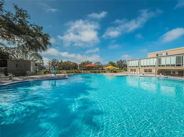 $369,000 | 2170 Americus Boulevard North, Unit 47, Clearwater, FL 33763