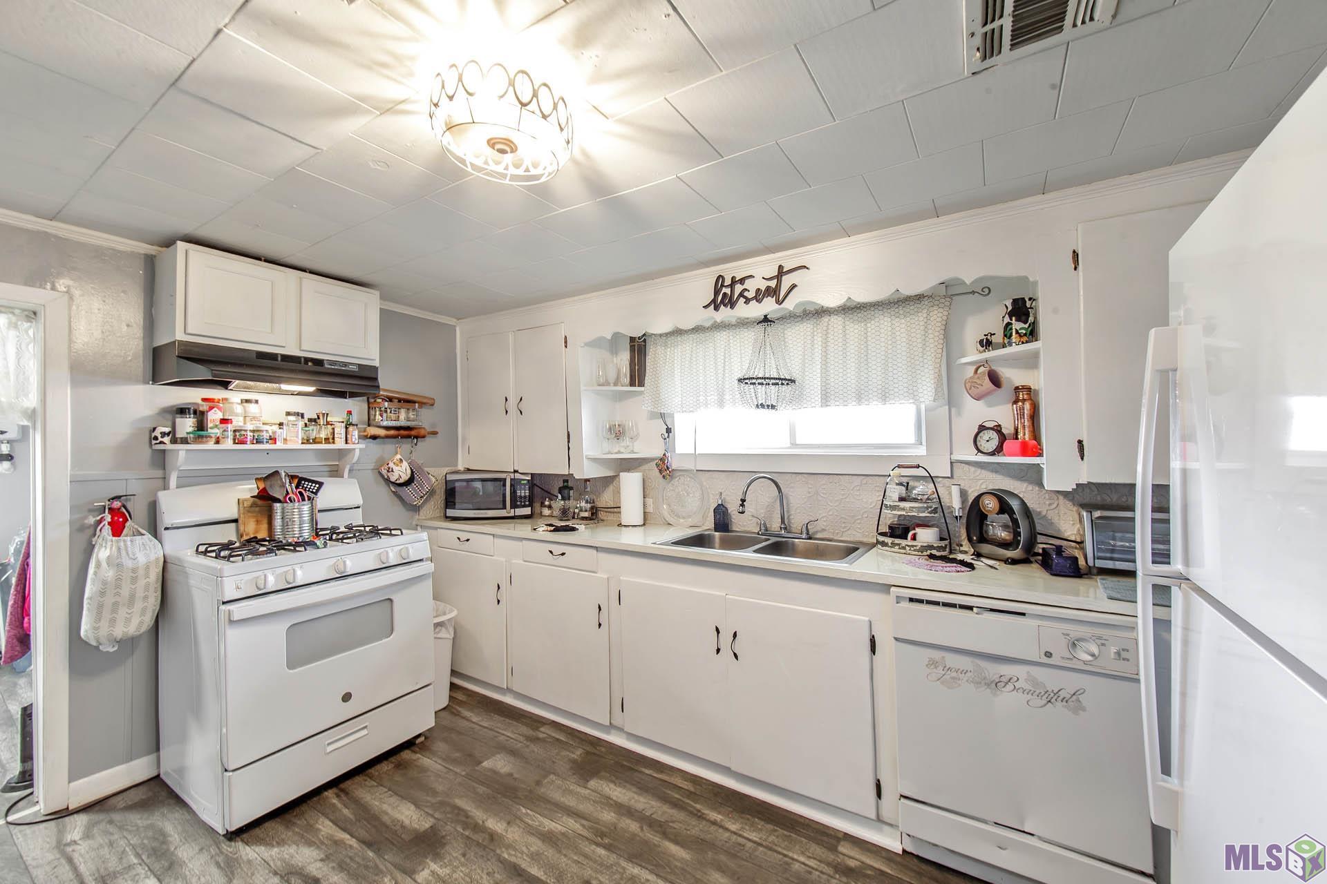 1506 Lee Avenue Houma, LA 70360 - Photo 4 of 12