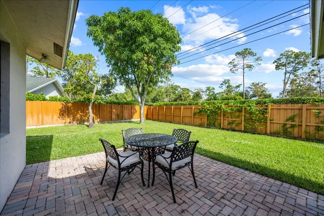 $7,500 | 13937 Exotica Lane, Wellington, FL 33414