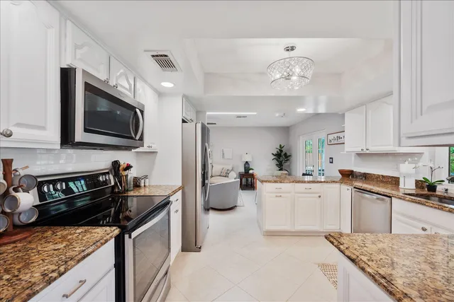 $7,500 | 13937 Exotica Lane, Wellington, FL 33414