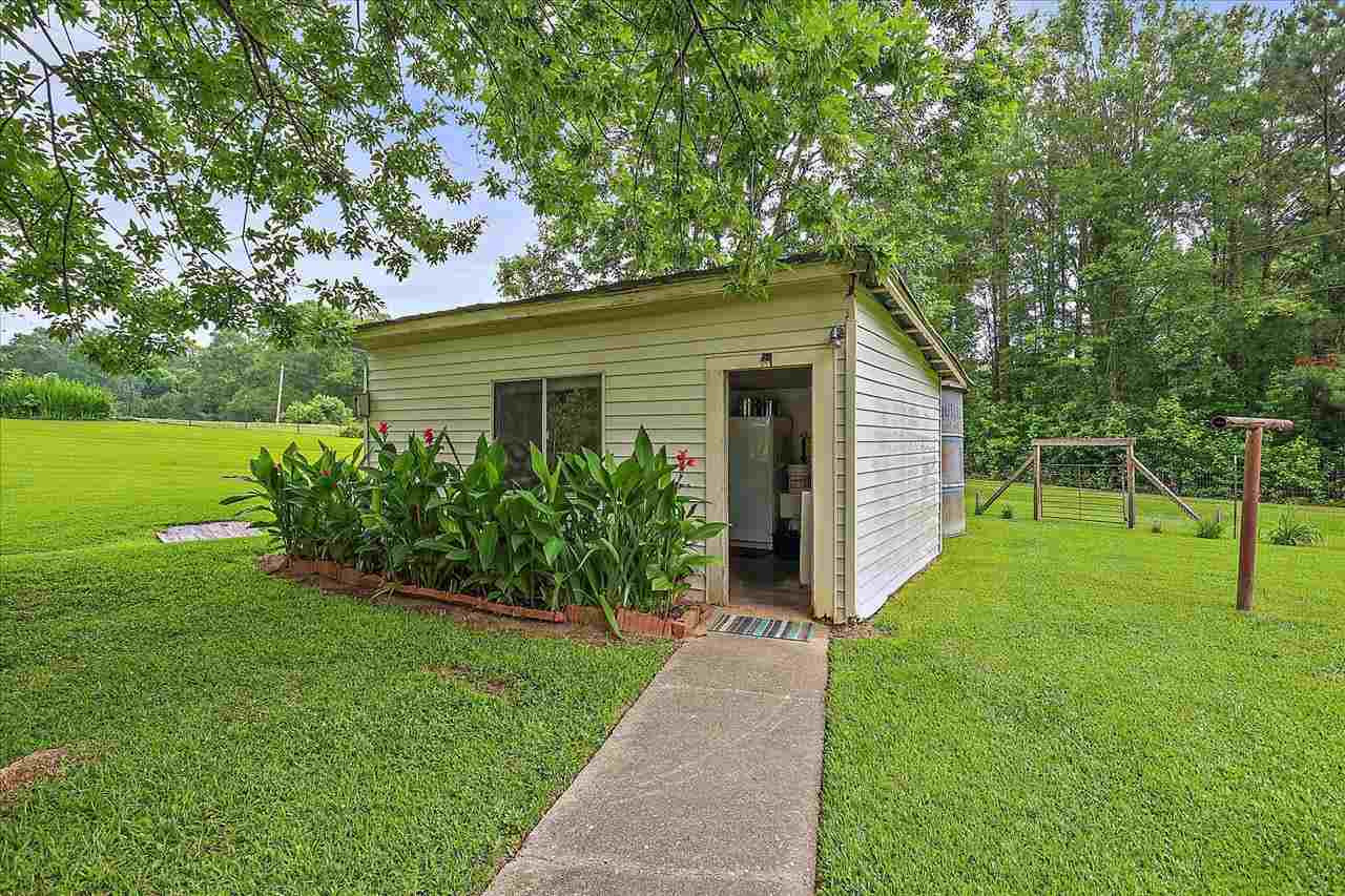 401 Carpenter Street Utica, MS 39175 - Photo 14 of 50 Photo 14