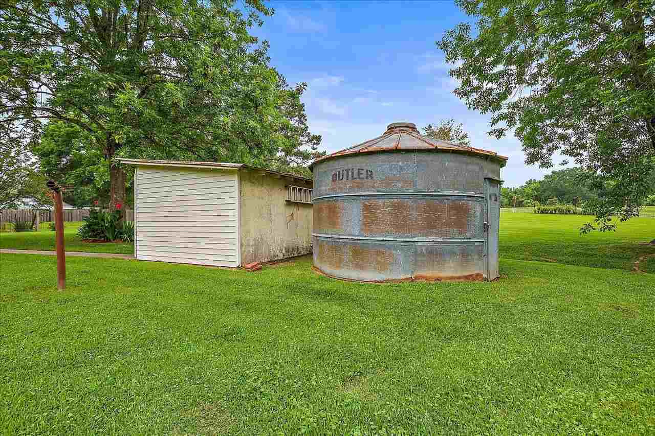 401 Carpenter Street Utica, MS 39175 - Photo 15 of 50 Photo 15
