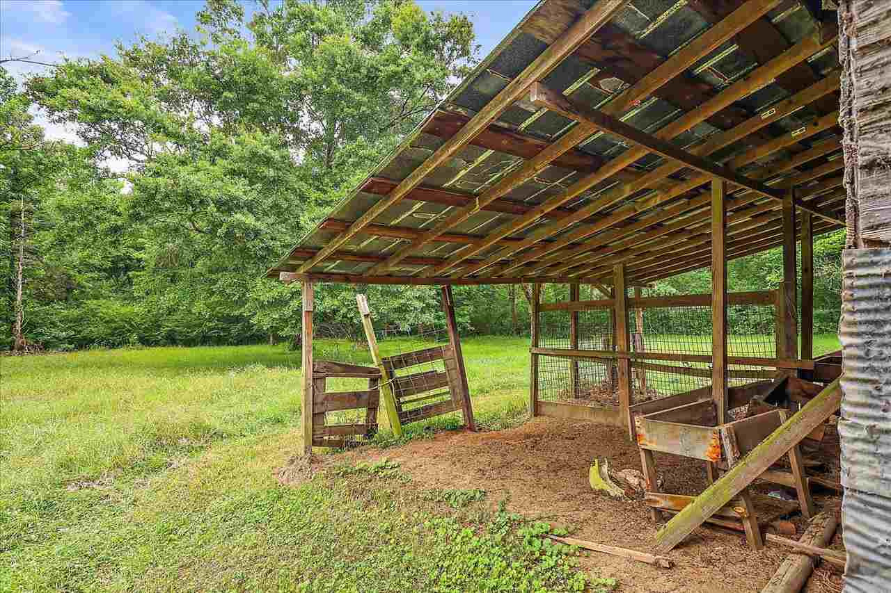 401 Carpenter Street Utica, MS 39175 - Photo 8 of 50 Photo 8