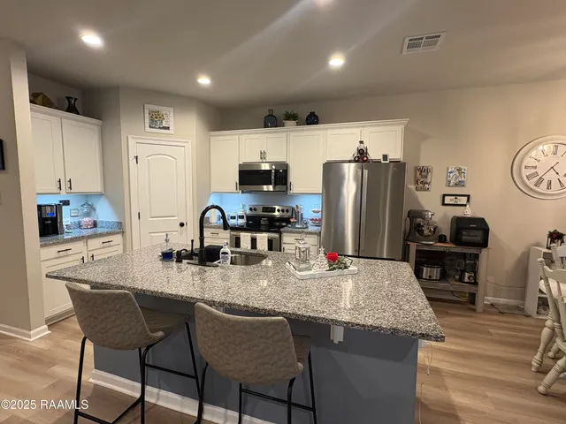 $229,900 | 212 Cres Vw Lane, Duson, LA 70529