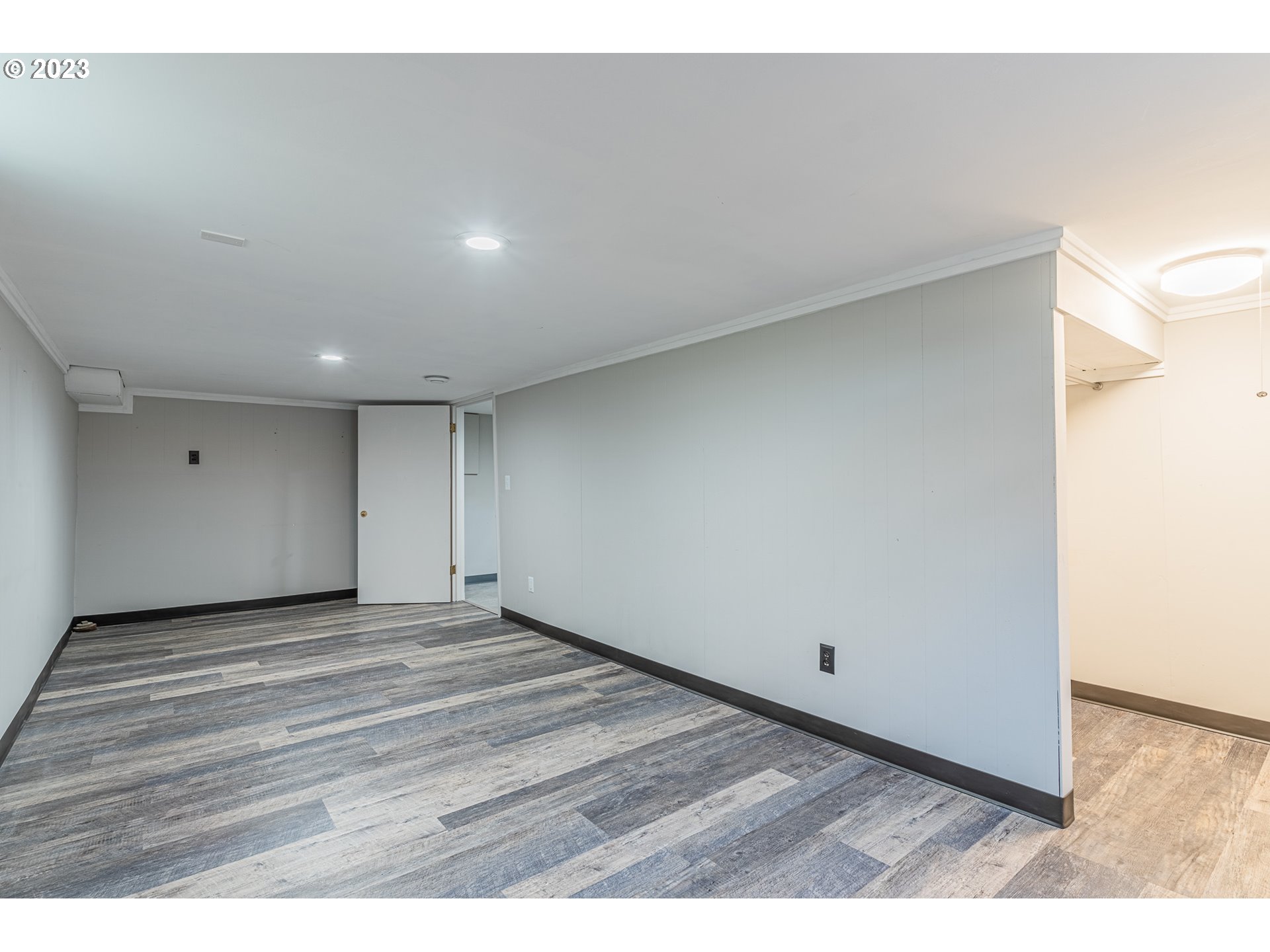 19315 Southeast River Road Milwaukie, OR 97267 - Photo 30 of 34 Bonus Room