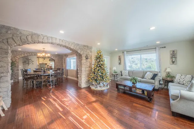 $1,089,000 | 6218 Echo Valley Court, Salinas, CA 93907