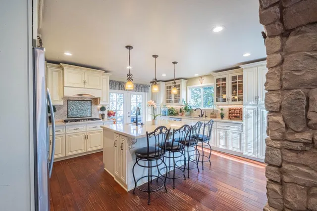 $1,089,000 | 6218 Echo Valley Court, Salinas, CA 93907