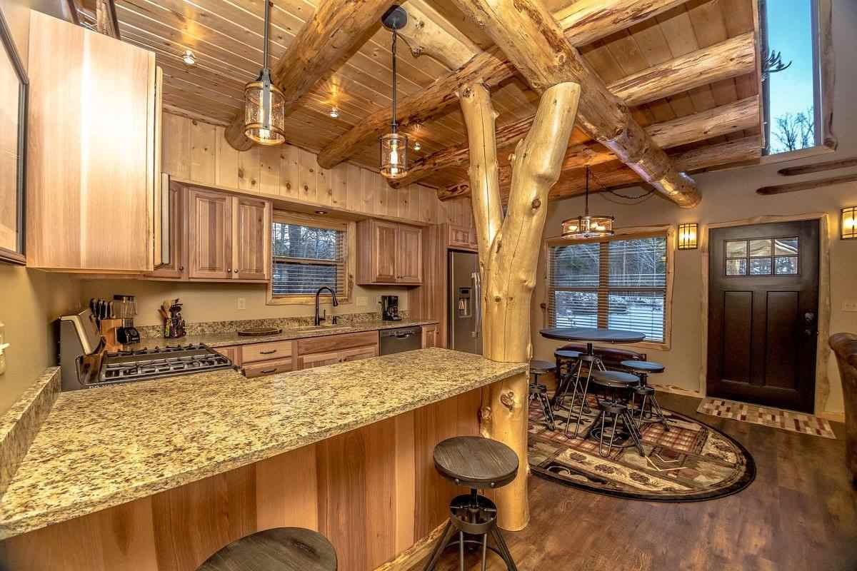 120 Cranmore Road, Unit 5 Conway, NH 03860 - Photo 2 of 18 Gallery Image 2