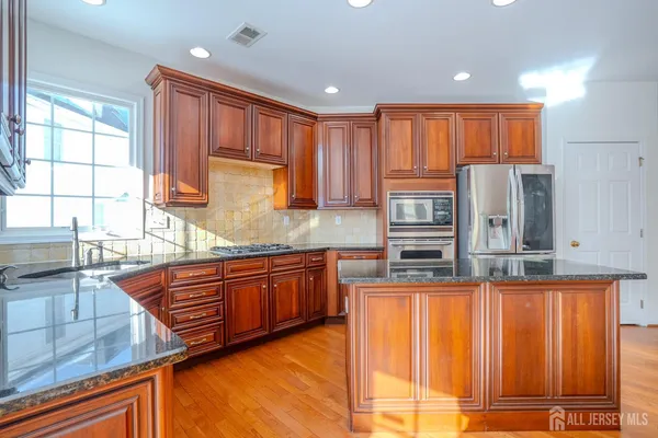 $1,395,000 | 62 Greylynne Drive, Princeton, NJ 08540