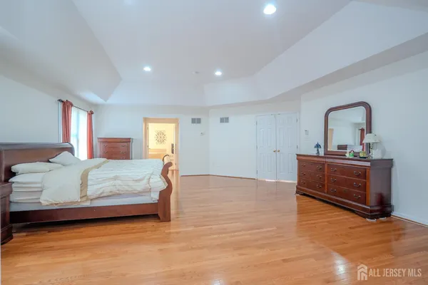 $1,395,000 | 62 Greylynne Drive, Princeton, NJ 08540