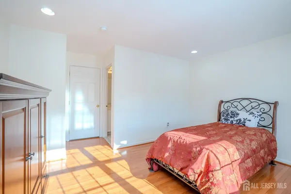 $1,395,000 | 62 Greylynne Drive, Princeton, NJ 08540