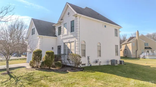 $1,395,000 | 62 Greylynne Drive, Princeton, NJ 08540